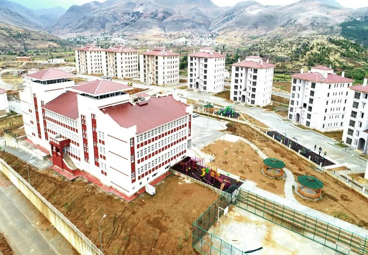 Adıyaman Çelikhan 252 Konut, Okul, Cami ve Ticaret Merkezi — proje görseli