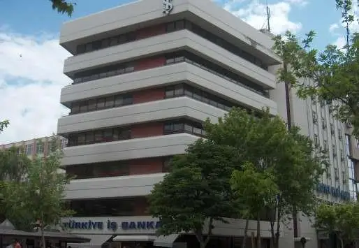 Türkiye İş Bankası Malatya Merkez Binası — kapak görseli